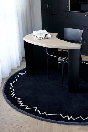 Toulemonde Bochart Baikal Noir carpet