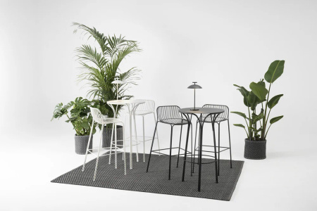 Hiray High Table Green