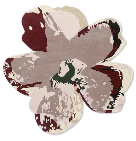Ted Baker Shaped Magnolia Burgundy rug 162303