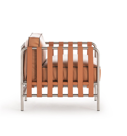 Gandiablasco Onsen Club Armchair