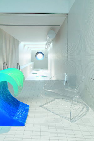  Joe Colombo Armchair Transparent