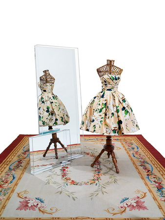 Only Me Square Mirror Transparent