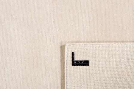Rezas Northern Light Wool Ecru Carpet