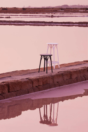 A.I. Stool Light 65 cm Hoker Szary