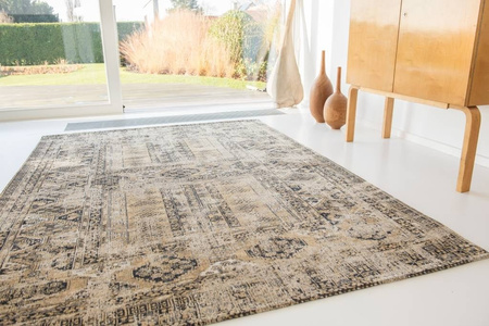 Louis de Poortere Antiquarian Handschlu Agha Old Gold Carpet 8720