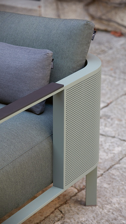 Gandiablasco Solanas Lounge Chair
