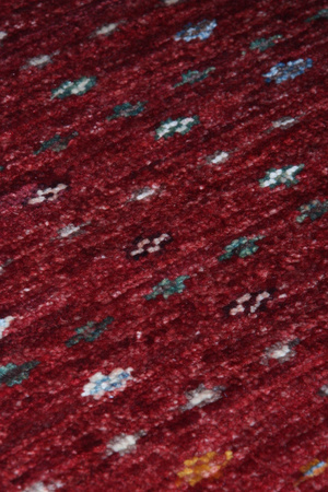 Ariana Schall Wool Carpet 124258 59x96