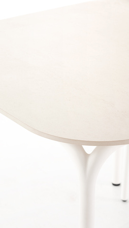 Gandiablasco Capa Dining Table 90x90 cm