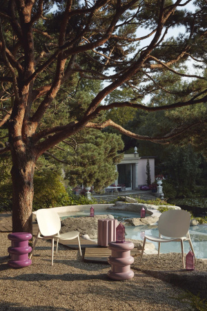 Colonna Auxiliary Table Red