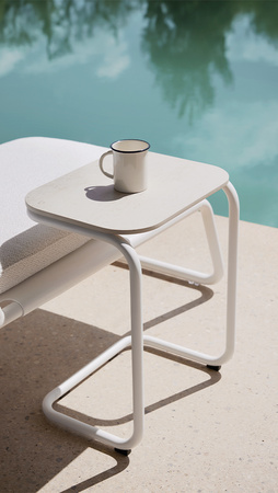 Gandiablasco Capa C 45x35 cm table