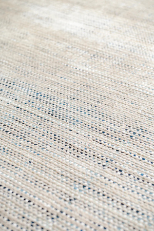 Toulemonde Bochart Dotty Azur carpet
