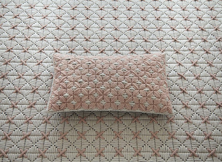 Poduszka Gan Silai Rose - Light Grey