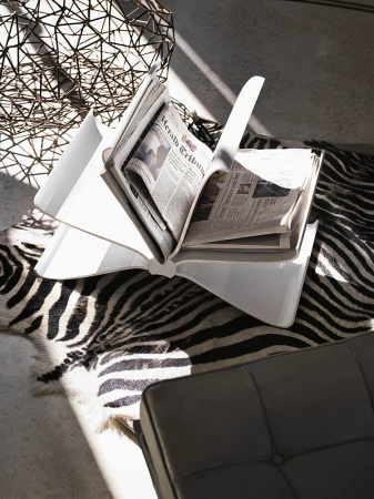 Front Page Newspaper Stand Transparent