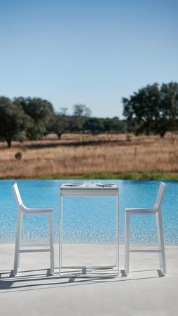 Gandiablasco Flat 70x70 cm Bar Table