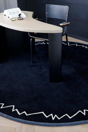 Toulemonde Bochart Baikal Noir carpet