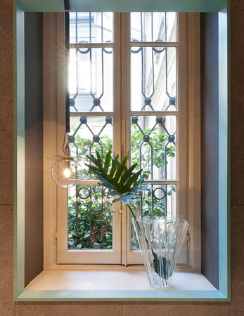 Shanghai Vase Blue