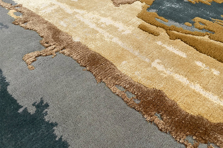 Serge Lesage Eclat Golden carpet