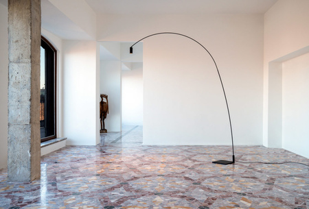 Nemo Fox Standing Lamp Black