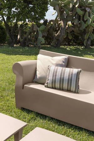  Bubble Club Sofa Powder