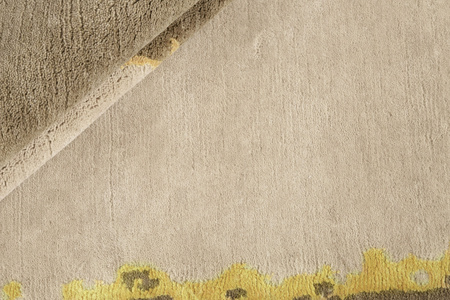 Reza's New Age Runway Yellow rug