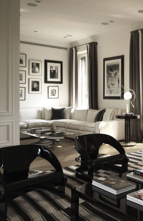  Joe Colombo Armchair Black