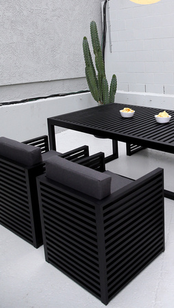 Gandiablasco DNA armchair