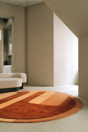 Toulemonde Bochart Nucleus Noisette carpet