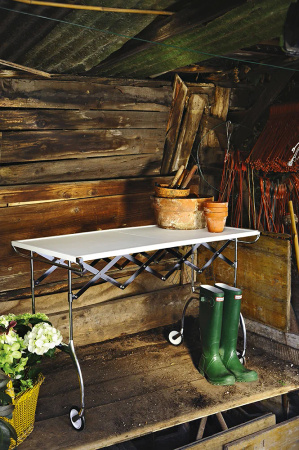  Battista Metallized Plum Cart